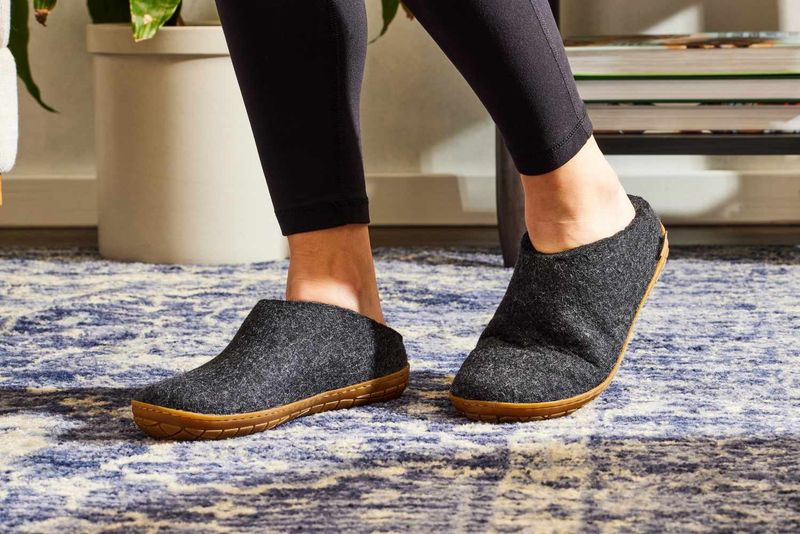 Breathable House Slippers That Actually Support Your Feet