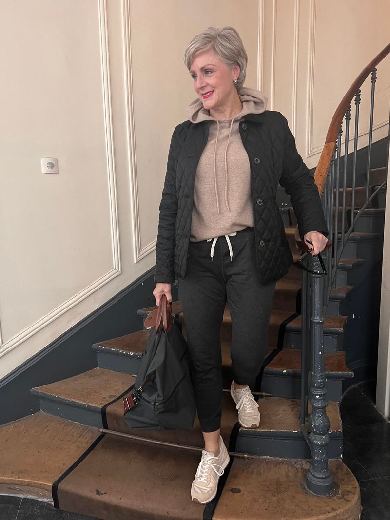 Cashmere Jogger Set