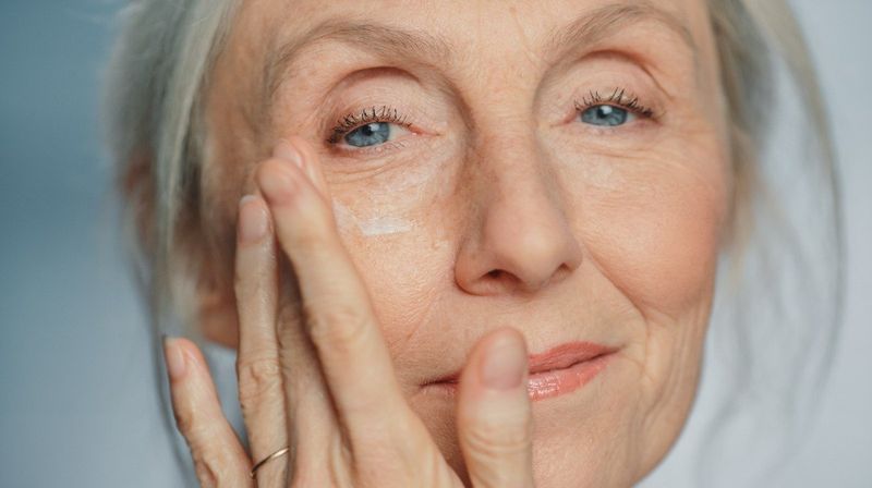 Concealer's Embrace