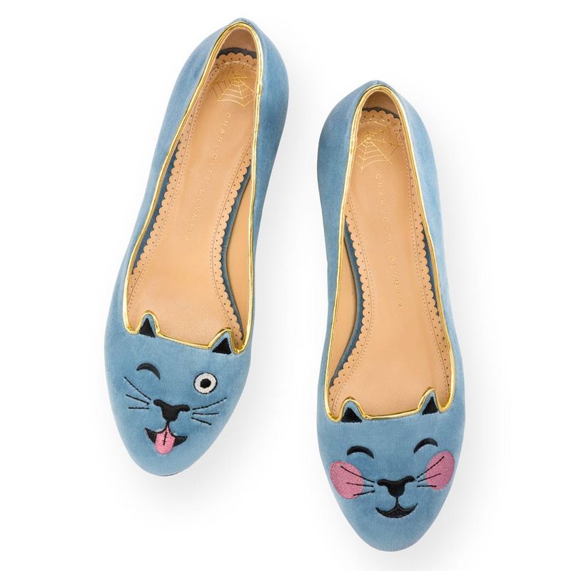 Emoji-Decorated Flats: Expression Expired