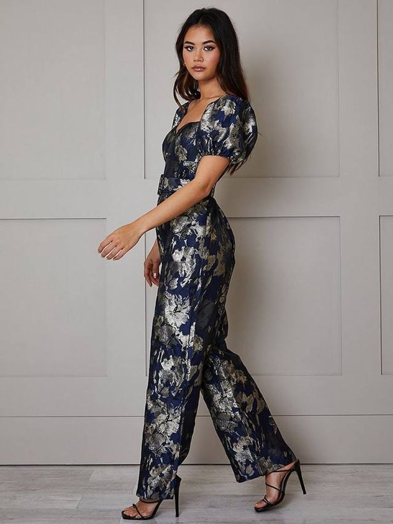 Floral Jacquard Fantasy