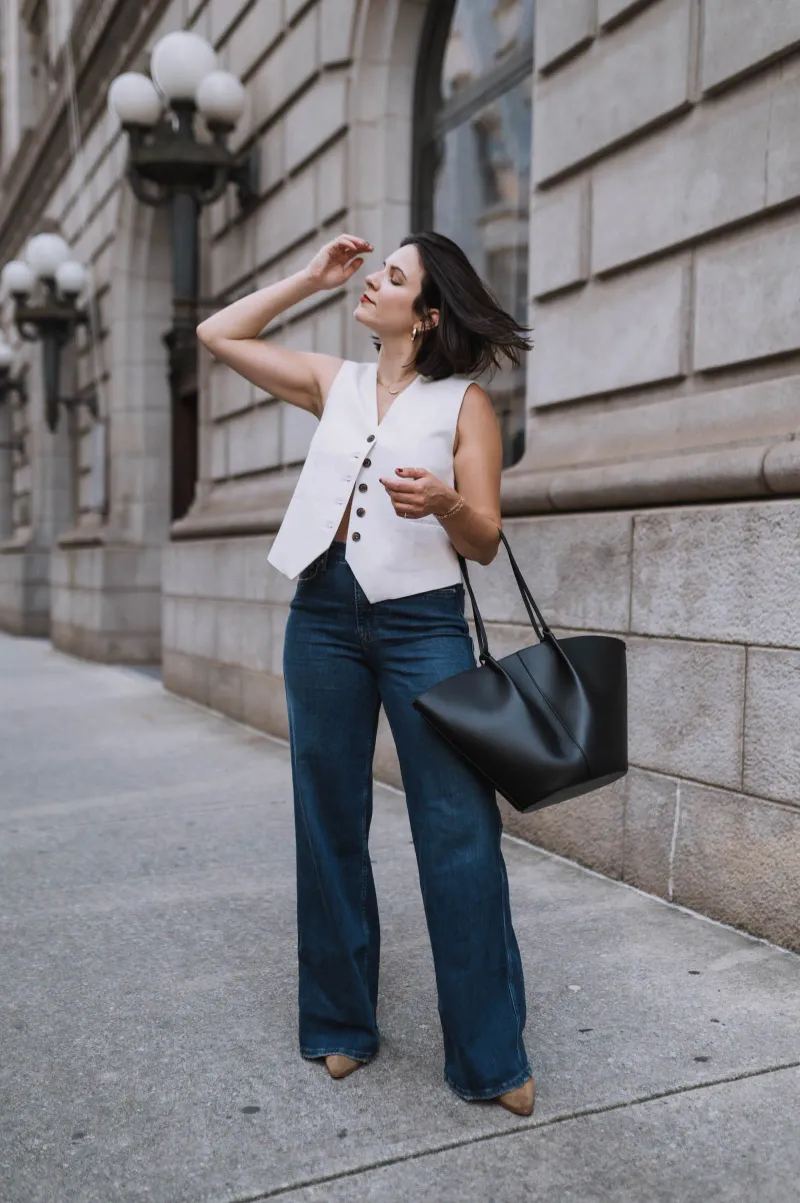 Layer With A Vest