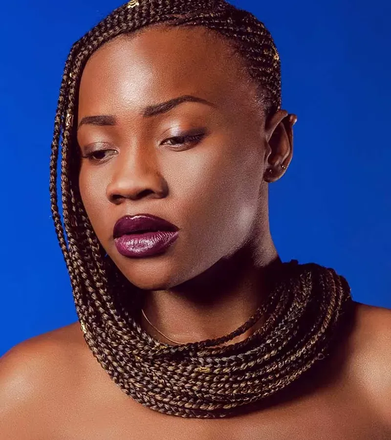 Lemonade Braids: Side-Swept Drama