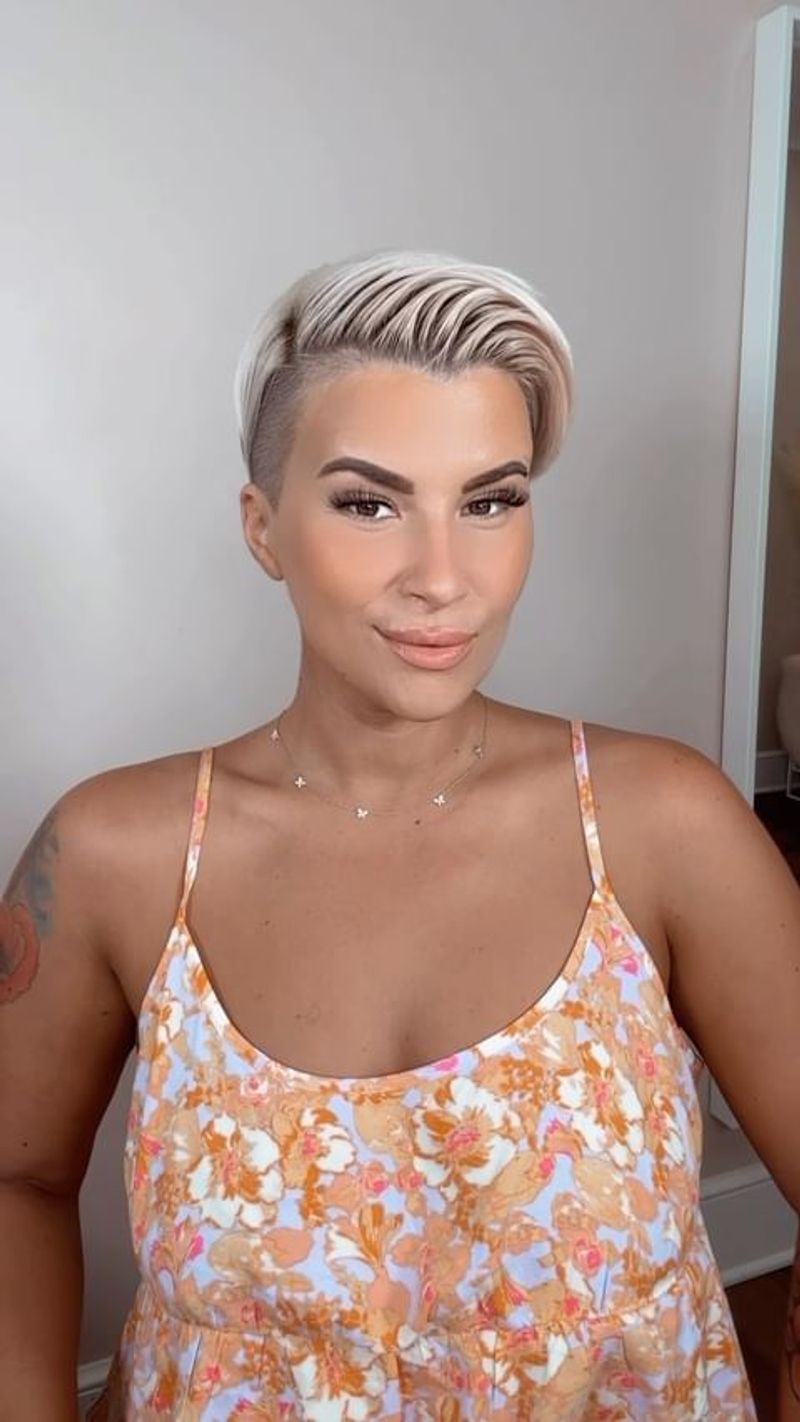Layered Cut with Side Part