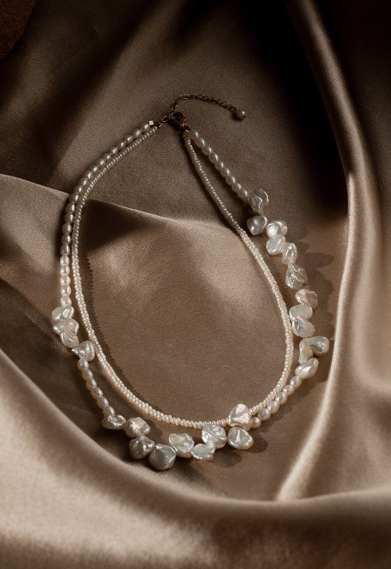 Pearl Necklace (With A Twist)