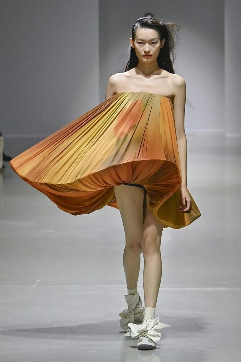 Sculptural Ruching