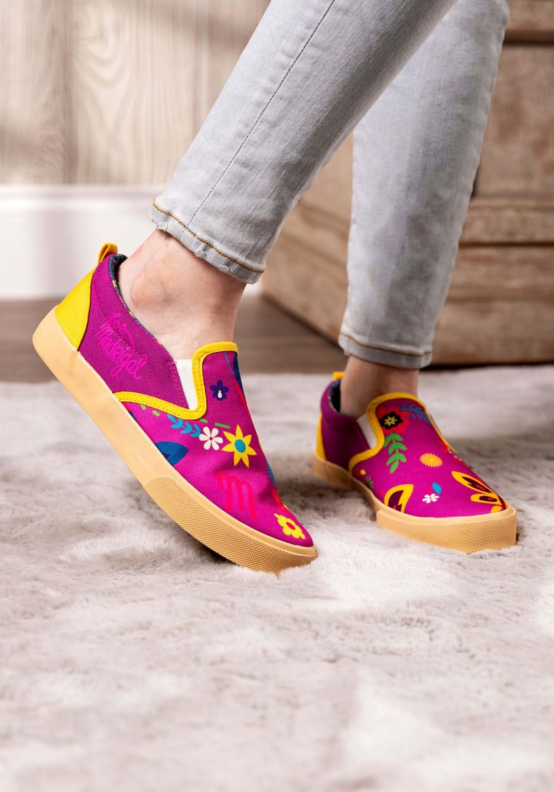Embroidered Slip-Ons for Artistic Expression