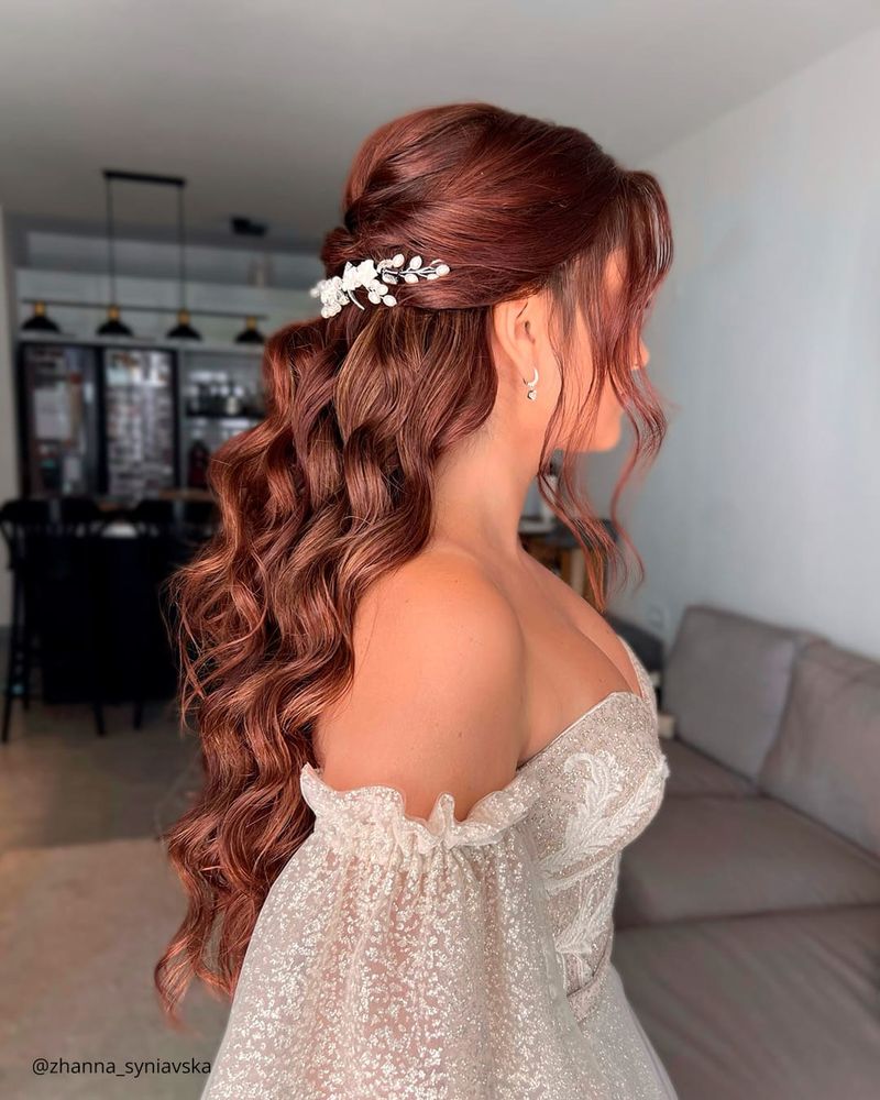 The Romantic S-Curl
