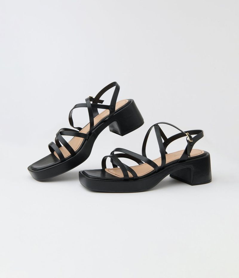 Criss-Cross Ankle Flatterers