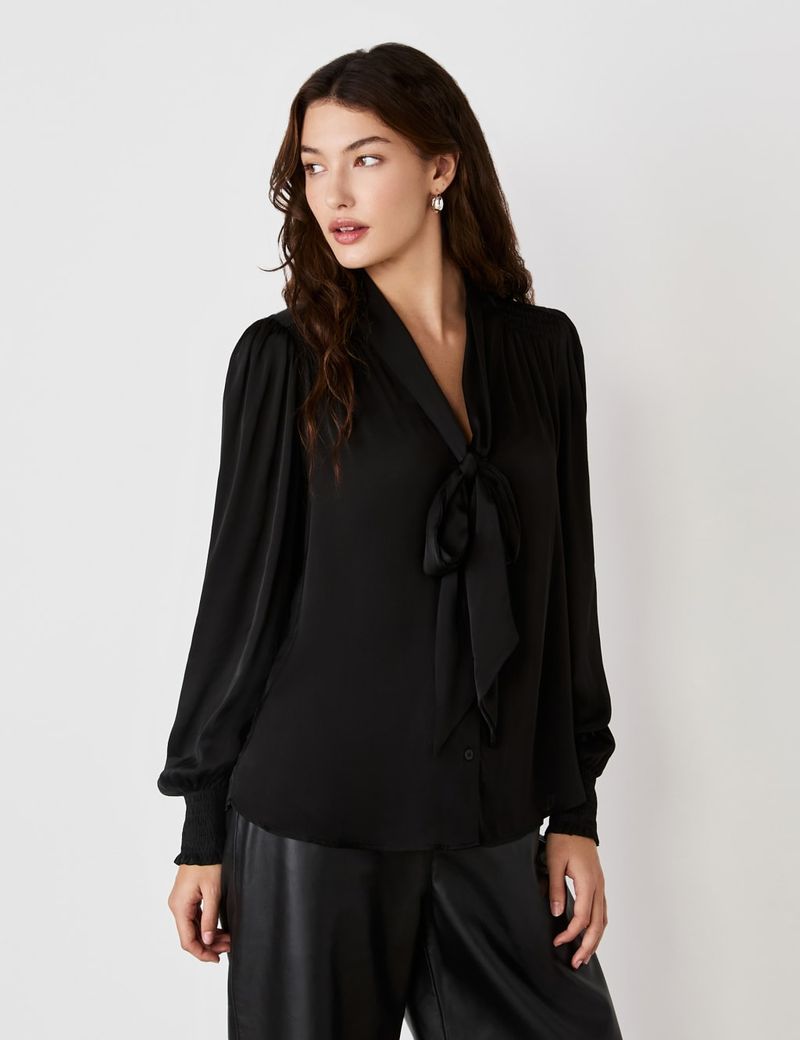 Crepe Chic Blouse