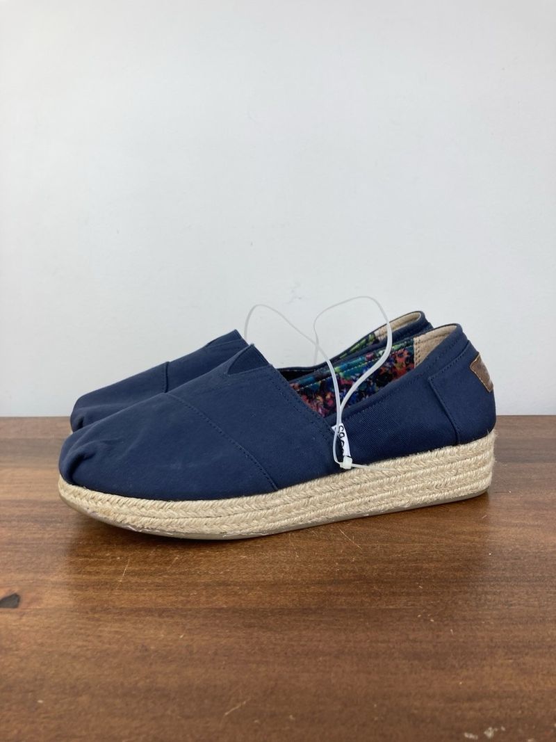 Bamboo-Lined Canvas Espadrilles
