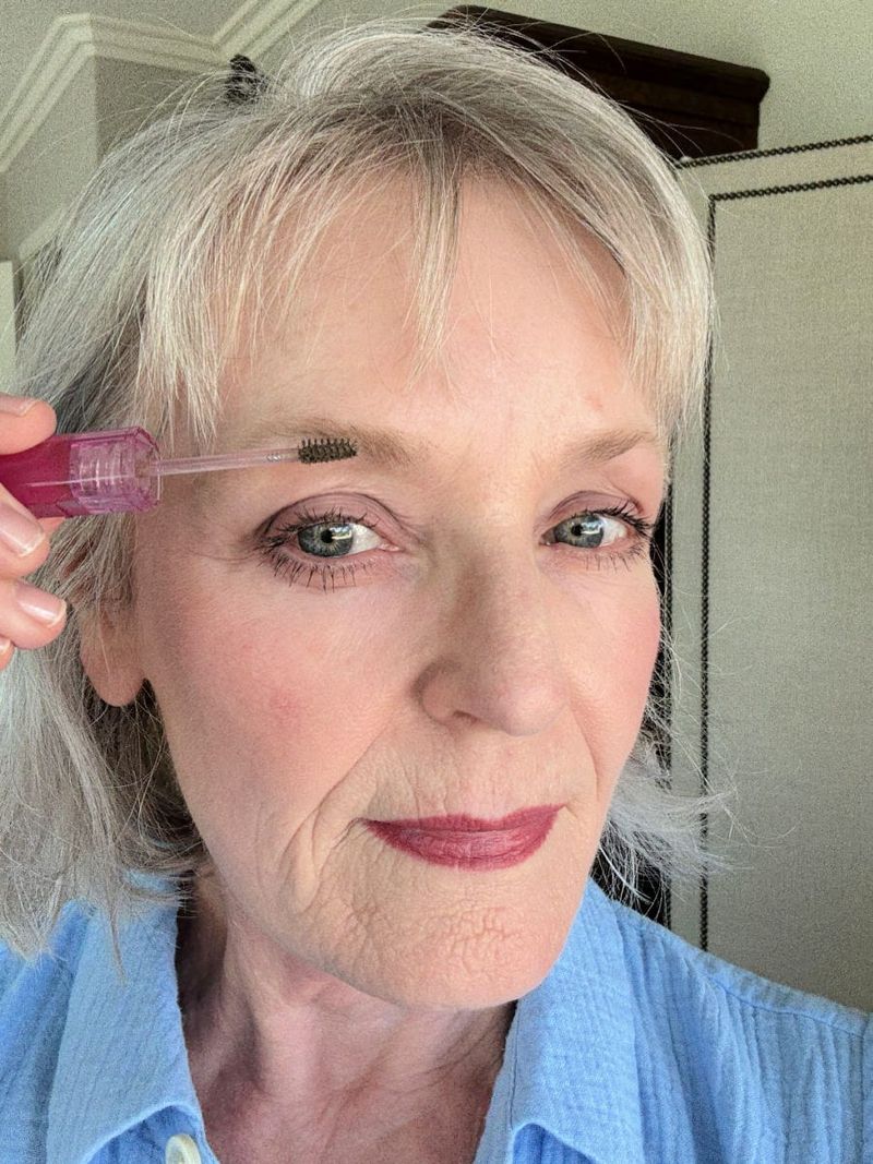 Eyebrow Tinting Frame-Up