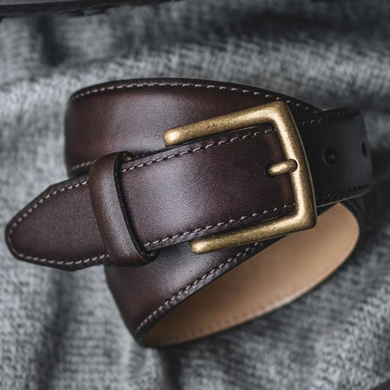 Leather Belt with Simple Buckle