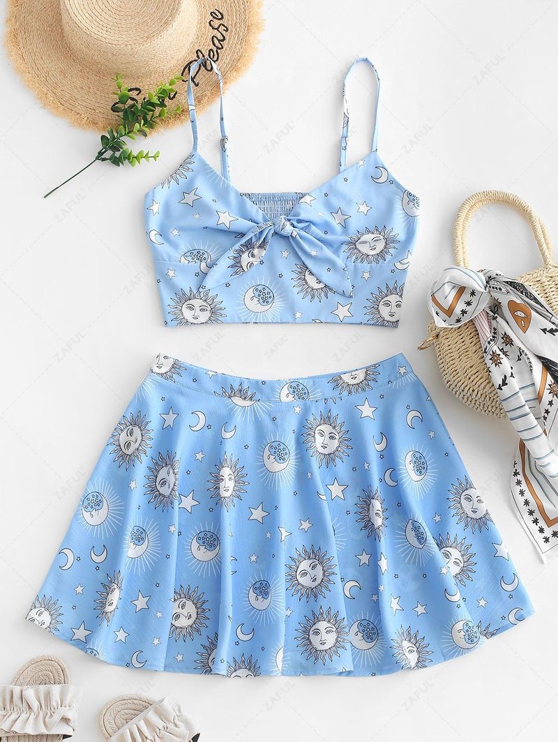 Knot the Bottom for Crop Top Effect