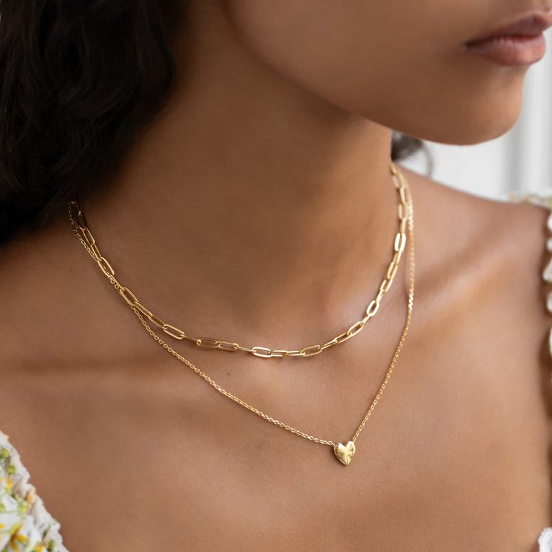 Layered Necklaces That Don't Overwhelm