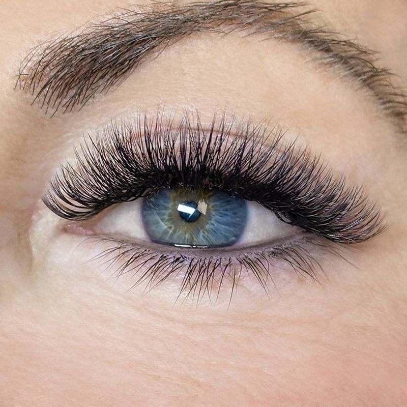 Statement Eyelashes