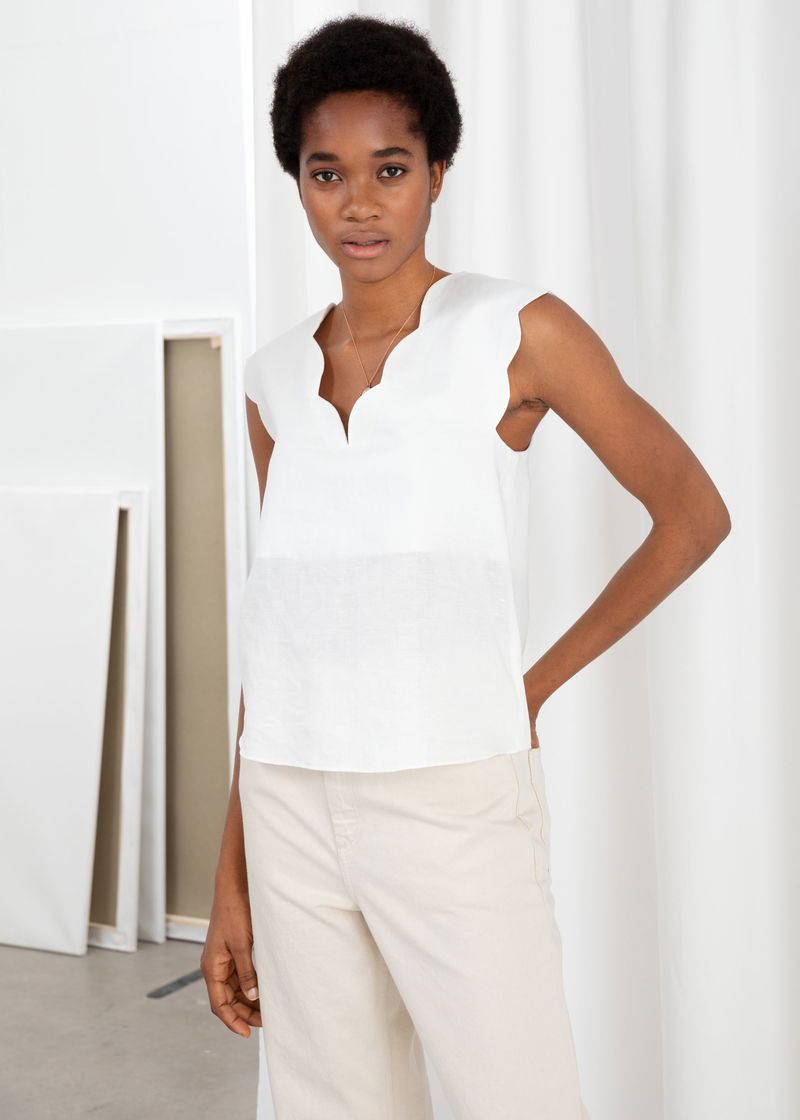 Scalloped Edge Sleeveless