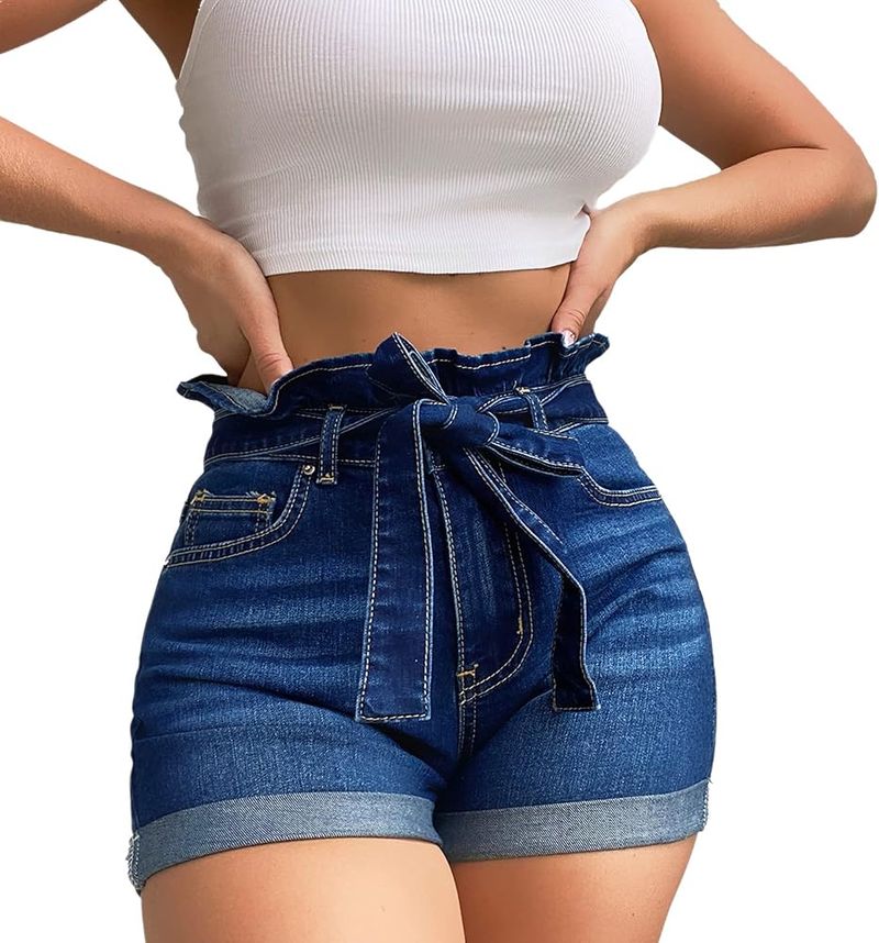 Dark washes create slimming effects