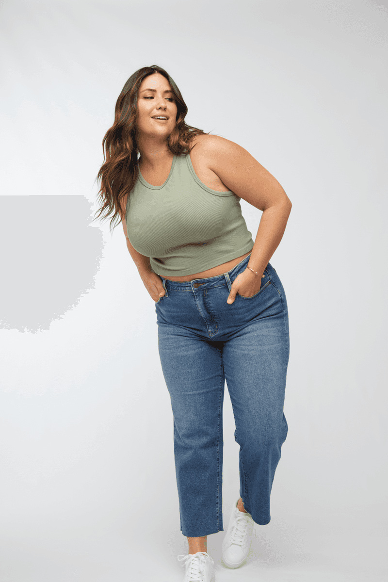 Muscle Tank with Straight Cropped Jeans