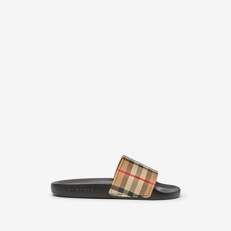 Burberry's Summer Classic