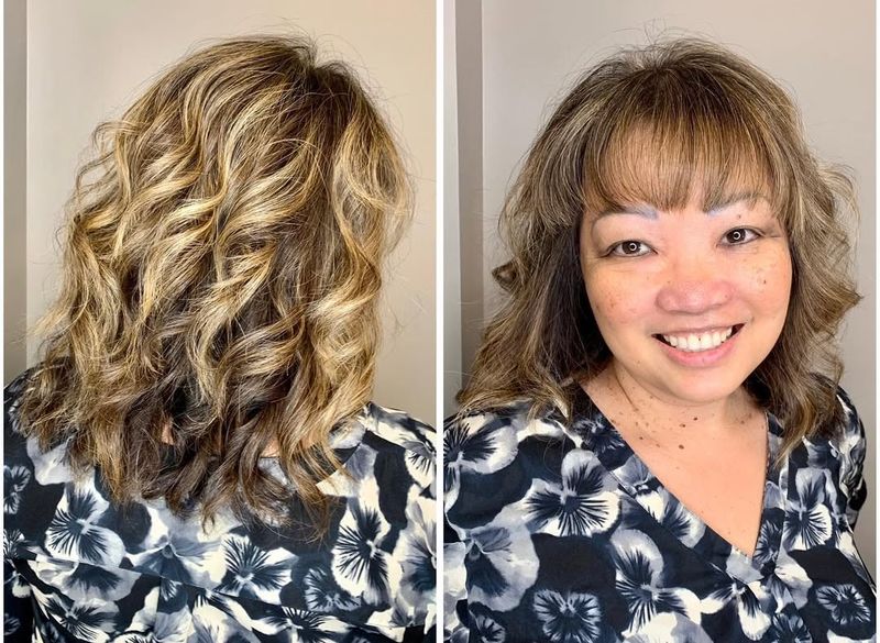 Boucles douces avec franges