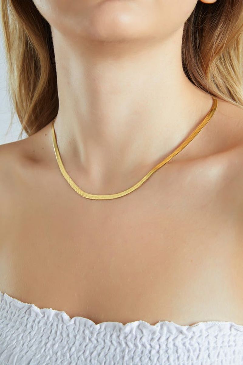 Simple Gold Necklace