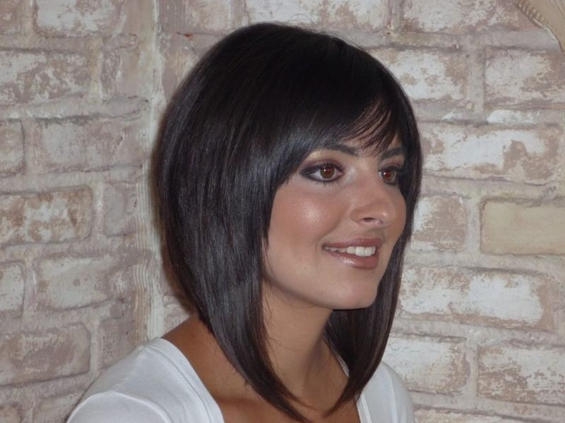 Graduated Bob with Angle
