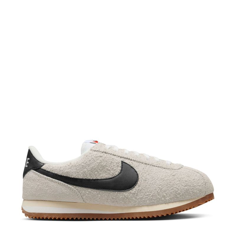 Vintage Vibes, Modern Comfort