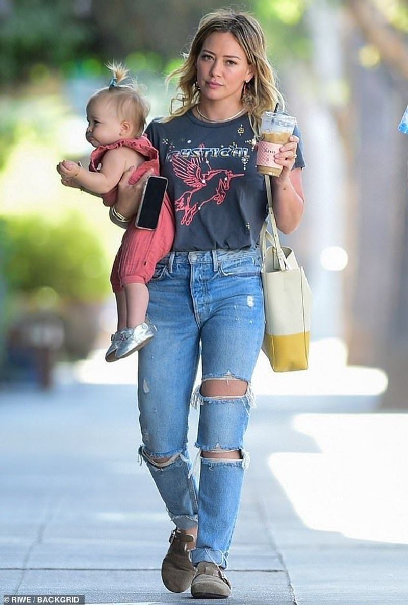 Vintage Tee & High-Waisted Jeans