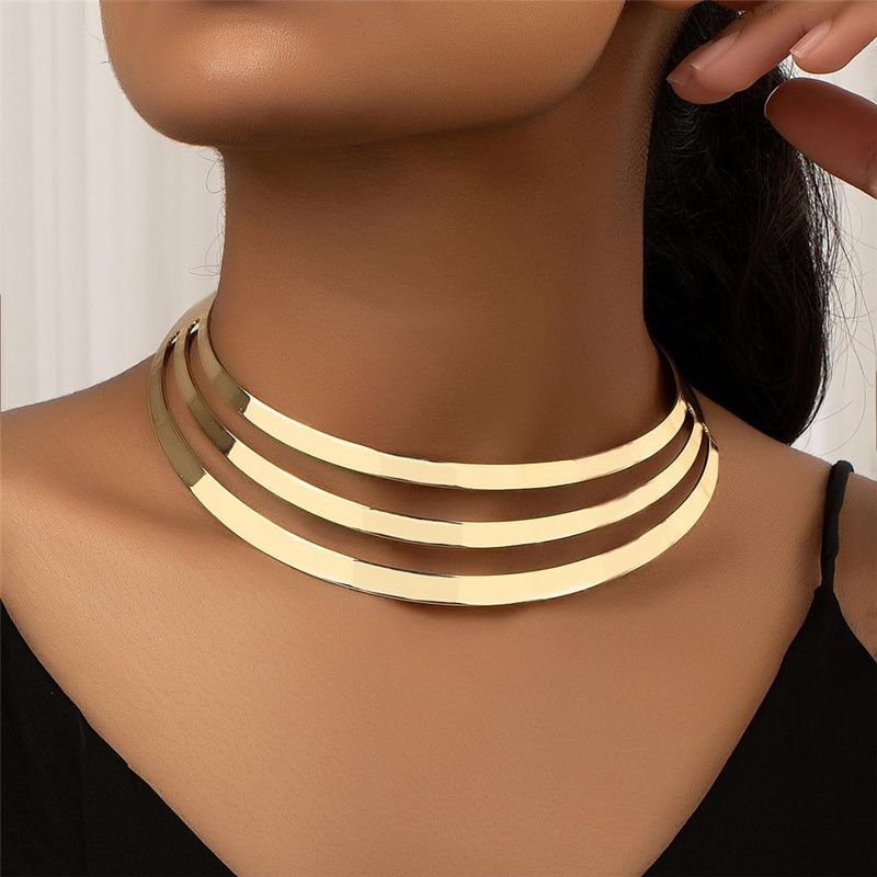 Statement Necklace That Transforms Basics