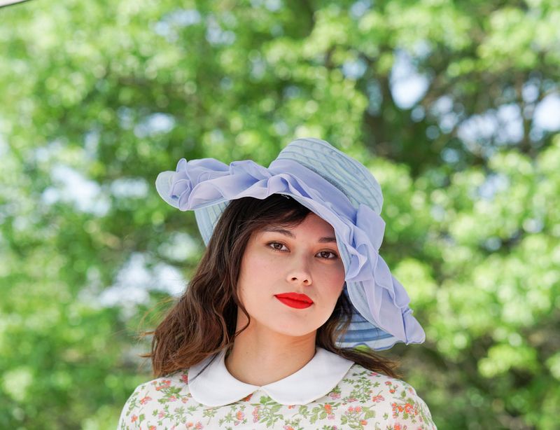 Floppy Wide-Brimmed Hats