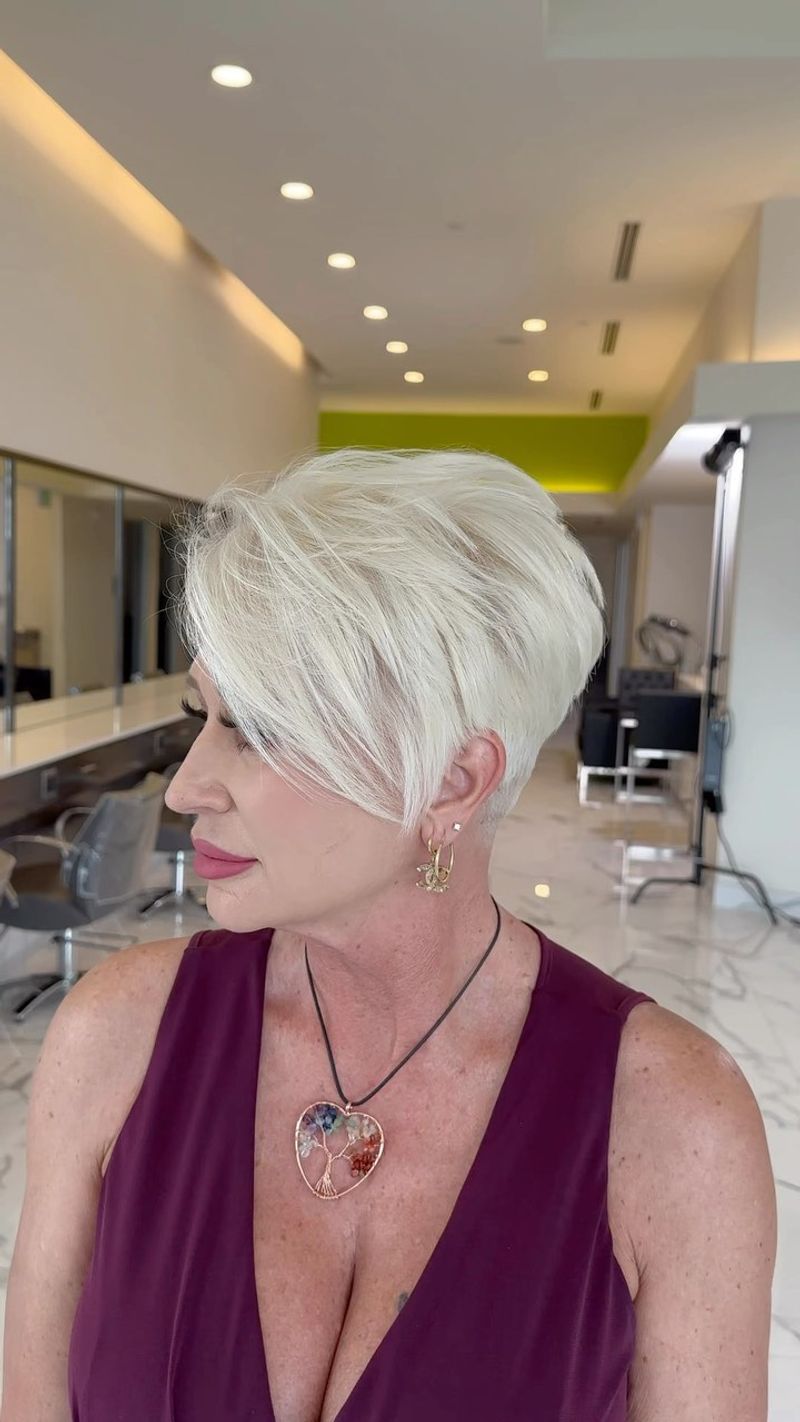 Asymmetrical Edge Pixie