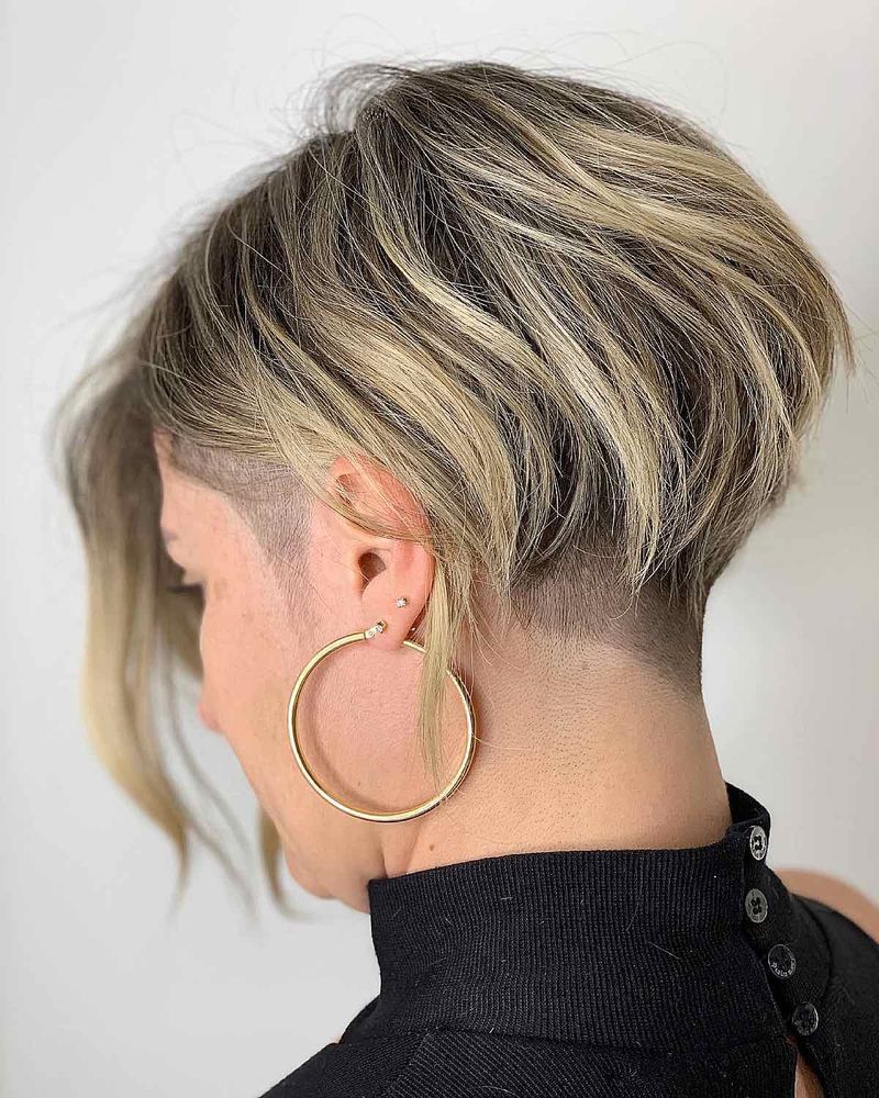 Clever Undercut