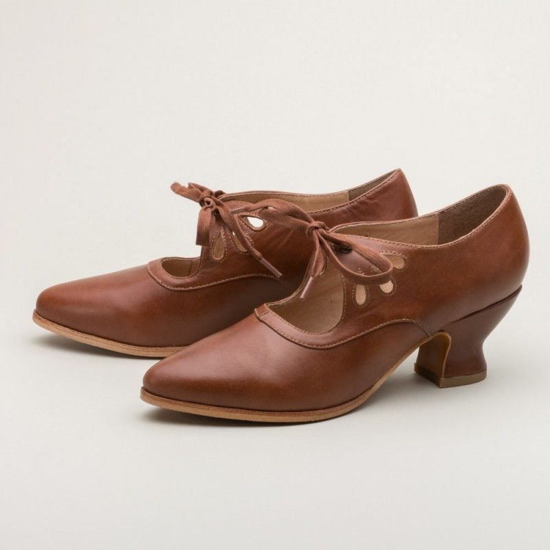The Vintage Charmer