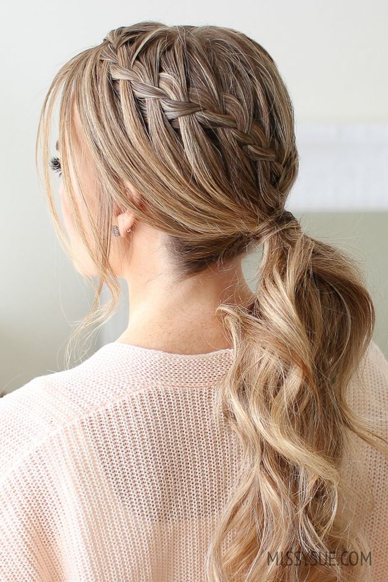 The Waterfall Braid Accent