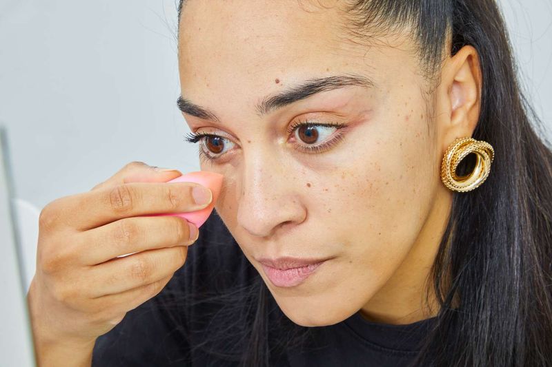 Color Corrector For Dark Circles