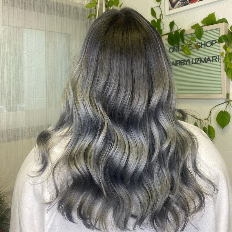 Charcoal Melt For Gray Embracers