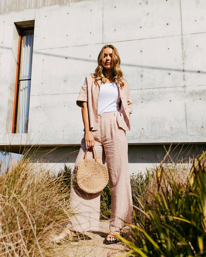 Elevated Linen Separates