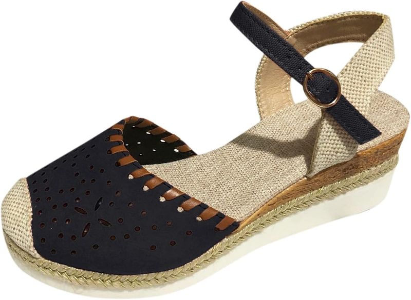 Relaxed Resort Wear
