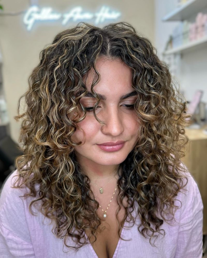 Voluminous Layered Curls