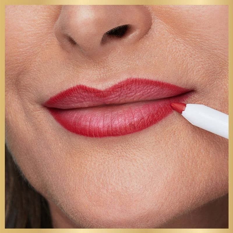 Lip Liner That Prevents Feathering