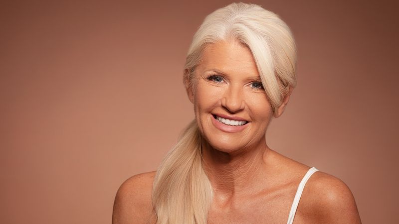 Skin-Loving Cream Bronzer