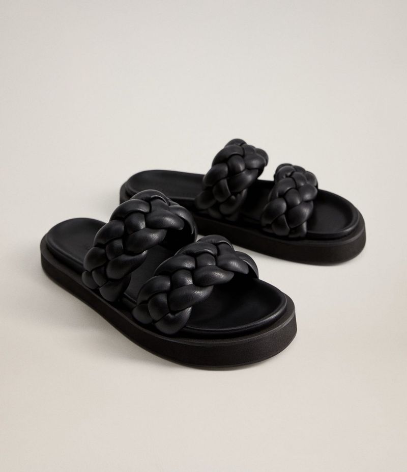 Sporty Slides For Effortless Cool