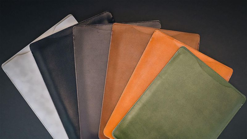 Minimalist Leather Laptop Sleeve