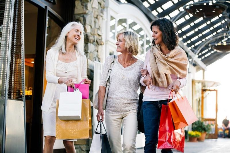 Skip: Ultra-Trendy Fast Fashion
