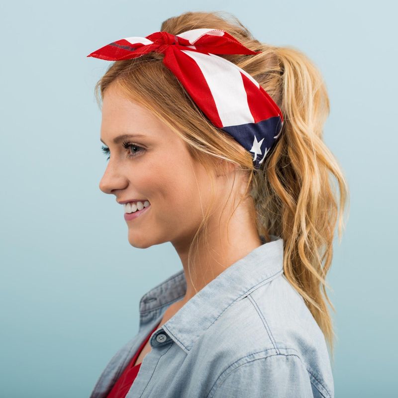 Rock a Bandana as a Versatile Accessory