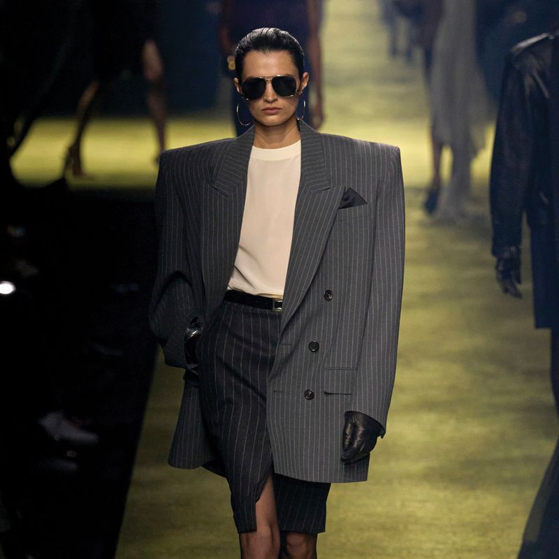 Oversized Blazers With Shoulder Pads