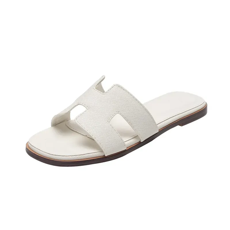 Classic Leather Slides