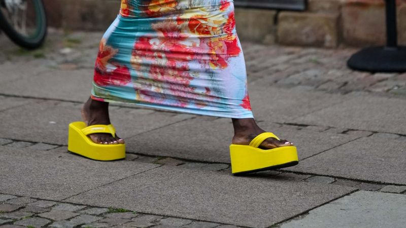 Chunky Platform Flip-Flops Are Fashion Fossils