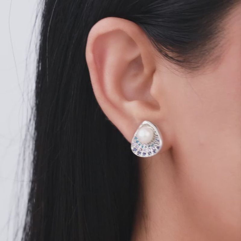 Pearl or Diamond Studs